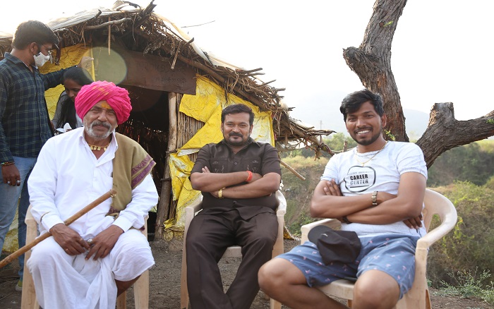 Director Ramesh Choudhary with Actor Madhav Abhyankar (Ratris Khel Chale fame)